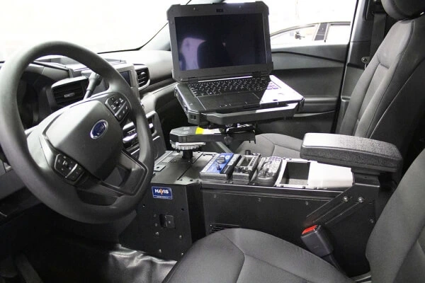 [C-HDM-222] - Internal Pole Mount for 2020-2024 Ford Interceptor Utility Flat Console