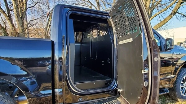 [K9-F23-1-B] - Standard K9 Transport System For 2017-2024 Ford F-Series – Black