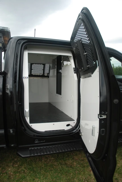 [K9-F23-1] - Standard K9 Transport System For 2017-2024 Ford F-Series – White