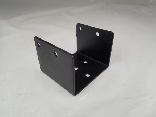 [C-ADP-114] - Adapter Bracket attaches to a C-HDM-304
