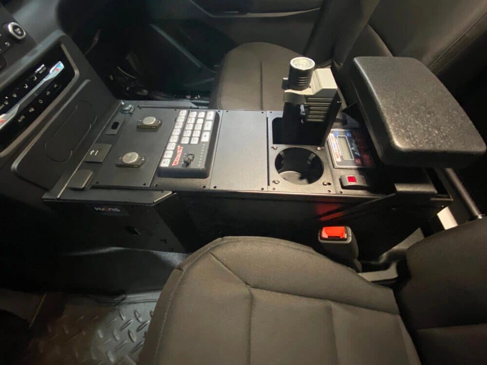 [C-FL-CUP] Flashlight Charger Internal Mount with Cup Holder