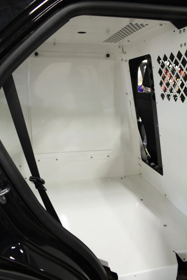 [K9-F28-PT] - K9 Prisoner Transport System For 2020-2024 Ford Interceptor Utility – White