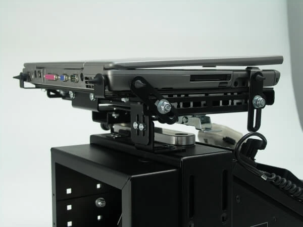[C-SM-830] - DISCONTINUED – 8" Enclosed Low Profile Console, Without Vehicle Mount, 30 Degrees