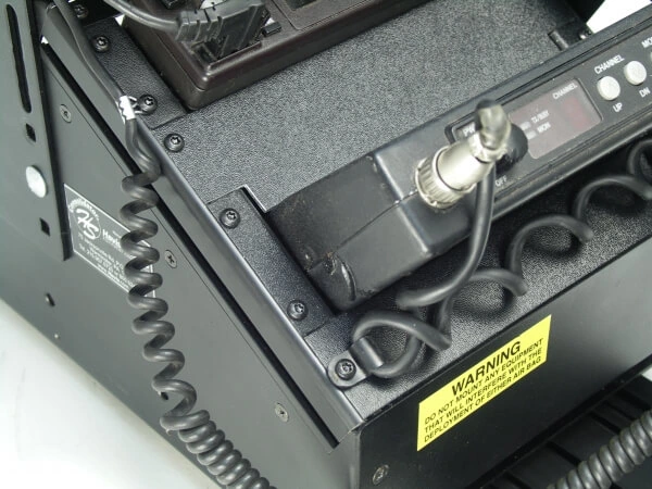 [C-SM-830] - DISCONTINUED – 8" Enclosed Low Profile Console, Without Vehicle Mount, 30 Degrees