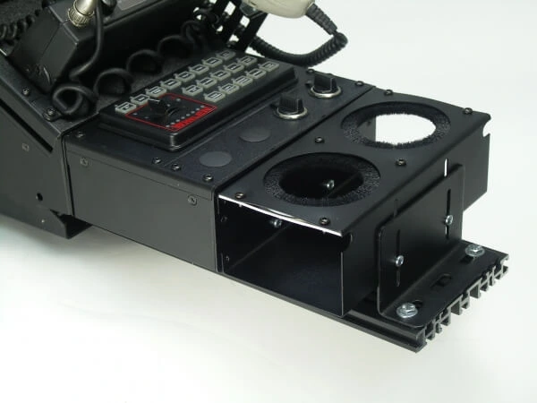[C-SM-830] - DISCONTINUED – 8" Enclosed Low Profile Console, Without Vehicle Mount, 30 Degrees