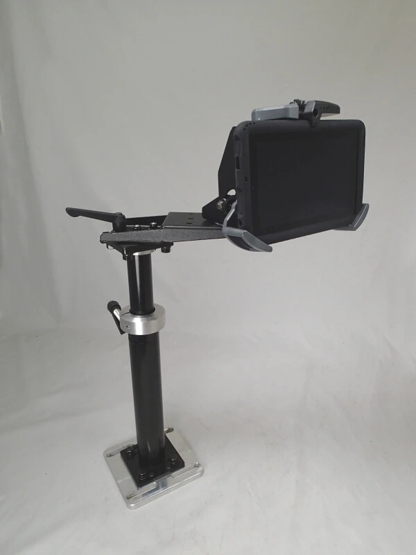 [UT-301] - Universal Rugged Cradle for approximately 7"-9" Computing Devices