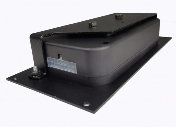 [C-EB40-ST7-1P] - OBSOLETE – 1-Piece Equipment Mounting Bracket, 4" Mounting Space, Fits Speedtech Lights C-725 Supreme II Contr