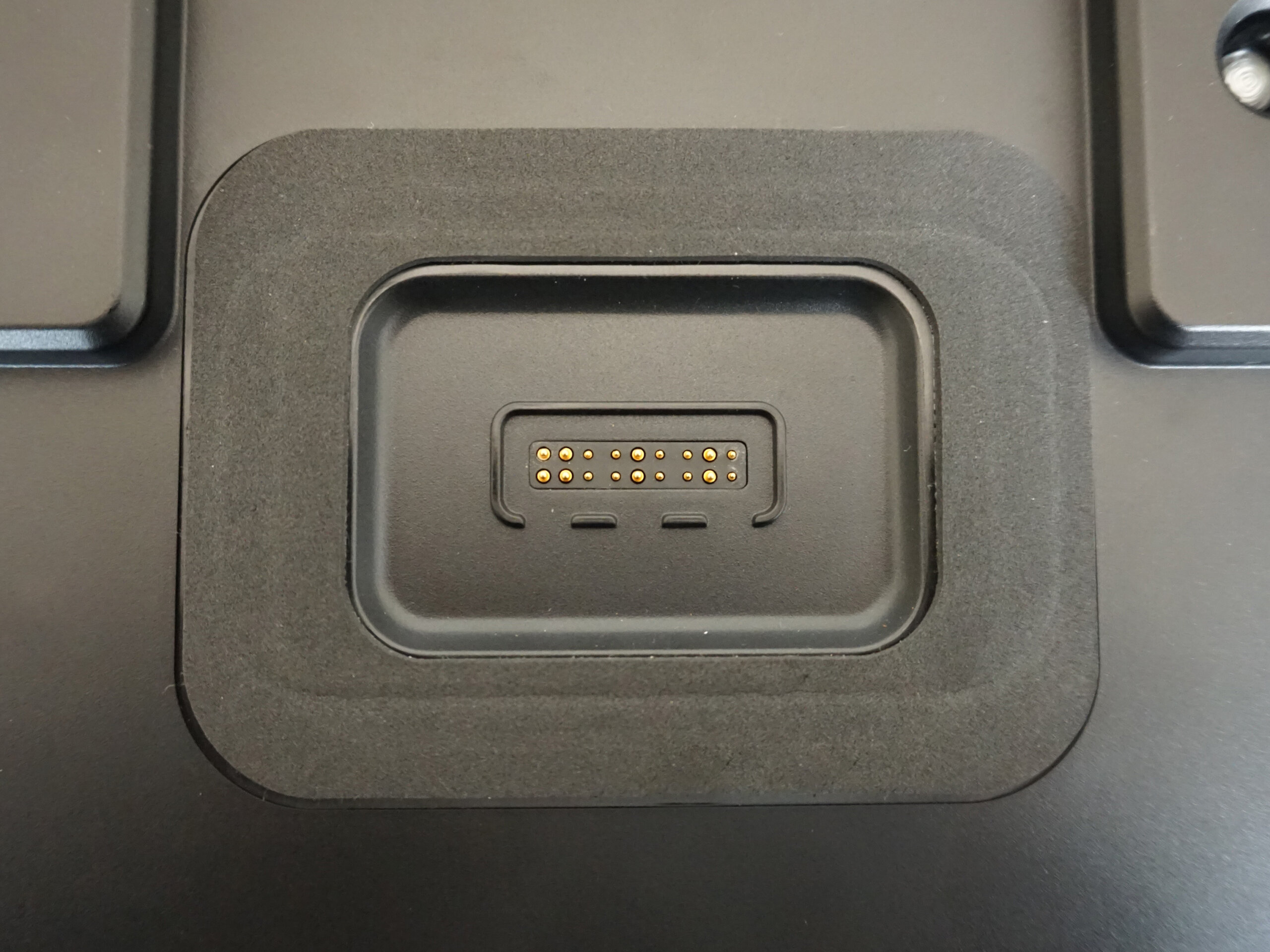 [DS-TAB-301] IP65 Tablet Docking Station for Dell Latitude 7230/7030 Rugged Extreme Tablet & Non-isolated, External Power Supply